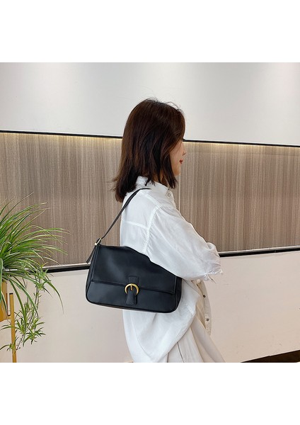 Kadınlar Için Çanta 2024 Yeni Retro Büyük Kapasiteli Siyah Tek Omuz Koltukaltı Çanta Baget Çanta Çevirme Çapraz Çapraz Kolu Çanta Kadınlar Için (Yurt Dışından) indirimleri