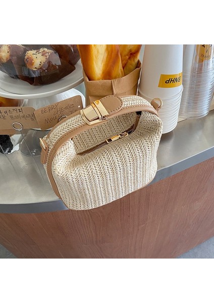 Kızlar Için Çapraz Askılı Çanta Üst Düzey Niş Ins Öğrenci Kişiselleştirilmiş Hasır 2023 Kadınlar Için Çok Yönlü Çanta Çapraz Askılı Çanta (Yurt Dışından)