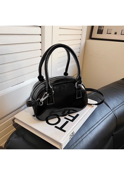 Kadınlar Için Kırmızı Yeni Yıl Taşınabilir Küçük Kare Çanta 2024 Yeni Sonbahar ve Kış Modası Popüler Çok Yönlü Dokulu Crossbody Çanta (Yurt Dışından)