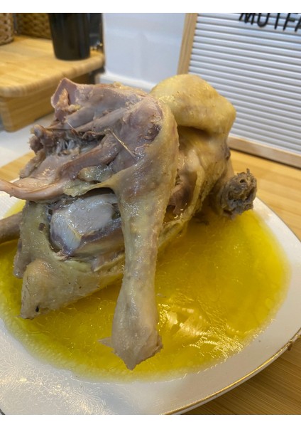 Köy Tavuğu (Serbest Gezen) ( adet ağırlığı 1300-1600 gr.)