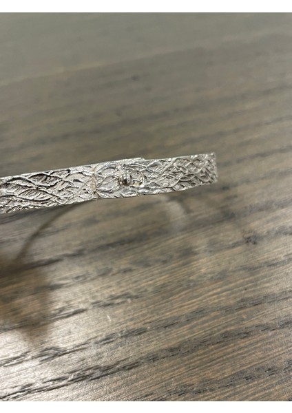 925 Ayar Ağaç Kabuğu Desenli Bileklik modelleri