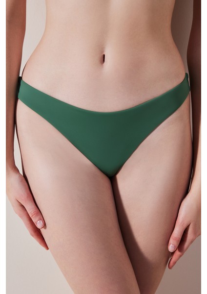 Yeşil Bikini Altı