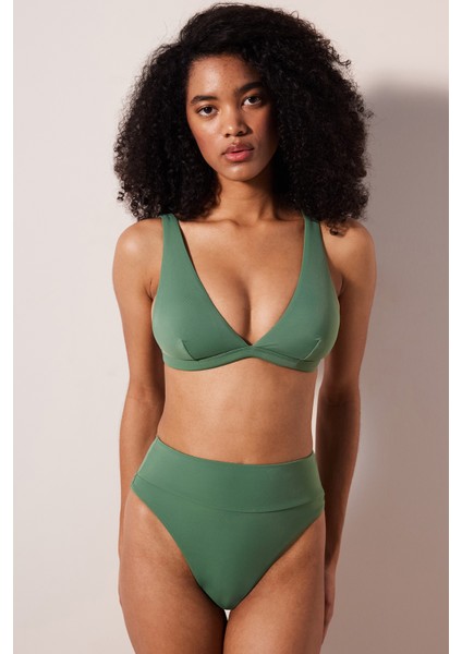 Basic Deep V Yeşil Bikini Üstü