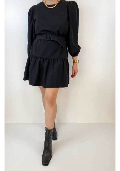 Kadın Siyah Volanlı Mini Elbise