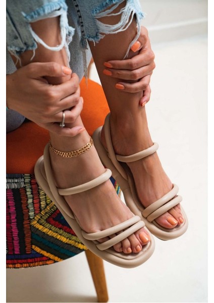 Kadın Krem Ortapedik Rahat Tabanlı Yazlık Yeni Sezon Trend Sandalet fiyatları