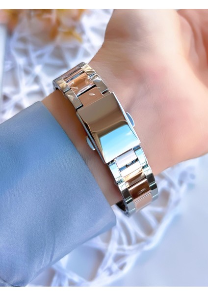 Çelik Kordonlu Gümüş/rose Kararmaz Renk Atmaz 3 Atm Özel Tasarım Kadın Kol Saati BFL21254-E modelleri