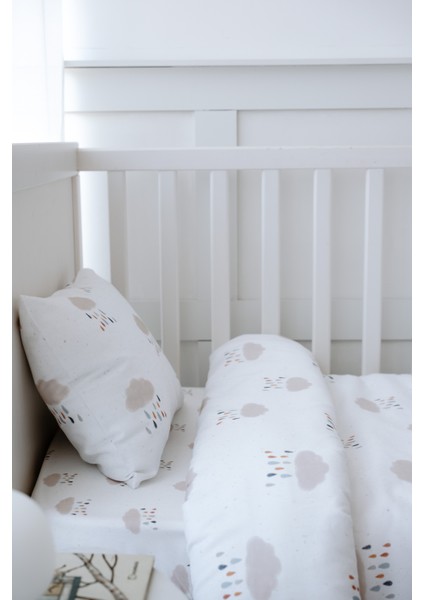 Yağmur Bulutlu Park Yatak Bebek Nevresim Takımı (80X120) - Rain Clouds