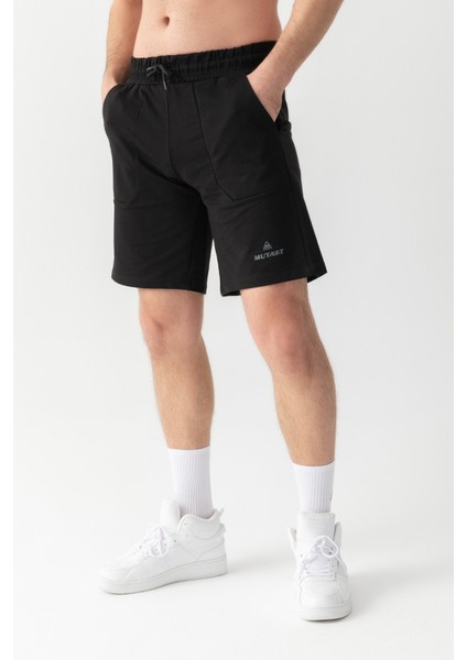Essential Regular Fit Şort Siyah fırsatları