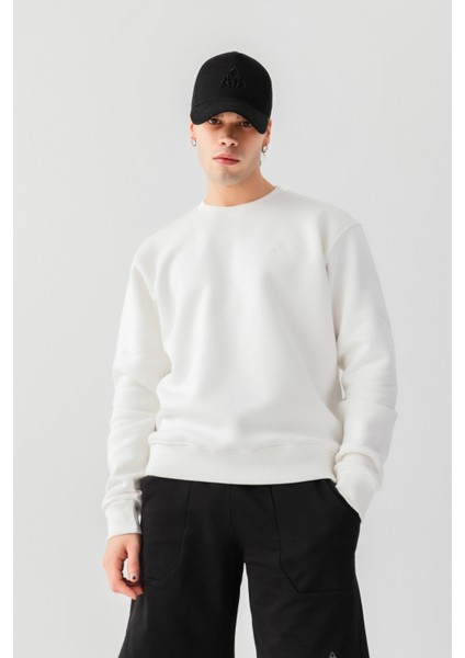 Peak Oversize Nakışlı Sweatshirt Beyaz indirimleri