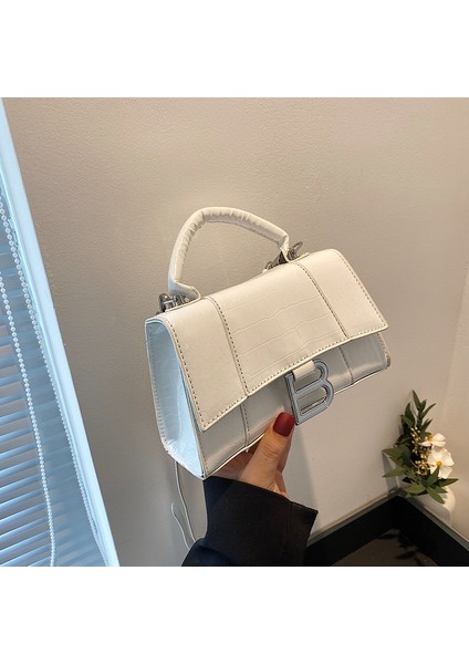 Yeni Harf Baskılı Kum Saati Çanta Trendi Tek Oda Çapraz Çanta (Yurt Dışından) fiyatları