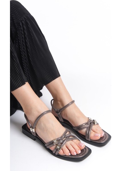 ARTI ARTI AYAKKABI MİA026-1502 Günlük Kadın Platin Tatil Sandaleti fırsatları