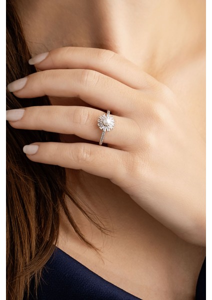 Inci Çiçeği 18 Ayar Beyaz Altın Kaplama Gümüş Yüzük modelleri