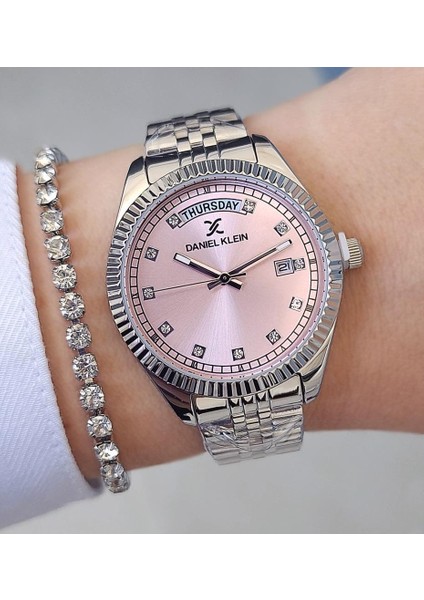 Çelik Bilezik Pembe Kadranlı Takvimli Kadın Kol Saati ve Taşlı Bileklik