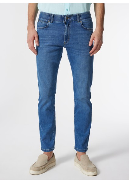 Normal Bel Slim Tapered Mavi Erkek Denim Pantolon L72A007G18