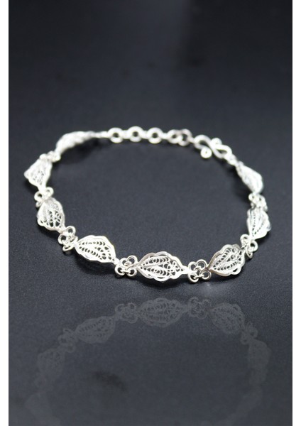 Yaprak Model Telkari 925 Ayar Gümüş Bileklik 201023037