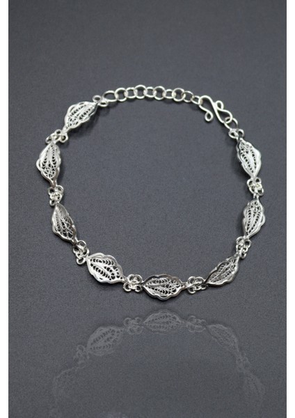 Yaprak Model Telkari 925 Ayar Gümüş Bileklik 201023037 fırsatları