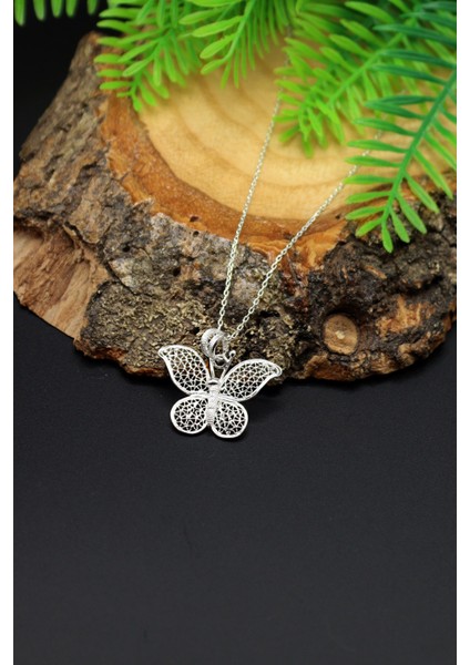 Kelebek Model Telkari 925 Ayar Gümüş Kolye 201023024