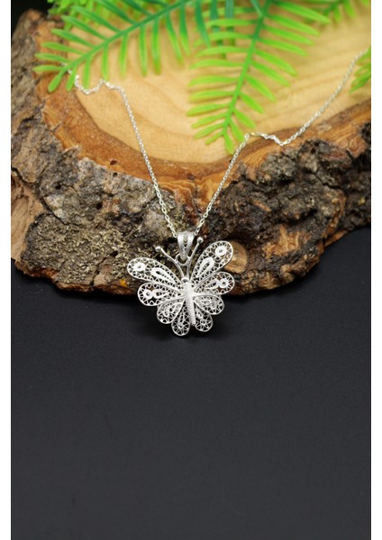 Kelebek Model Telkari 925 Ayar Gümüş Kolye 201023025