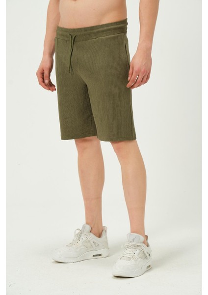 Erkek Crinkle Kumaş Regular Fit Şort Yeşil