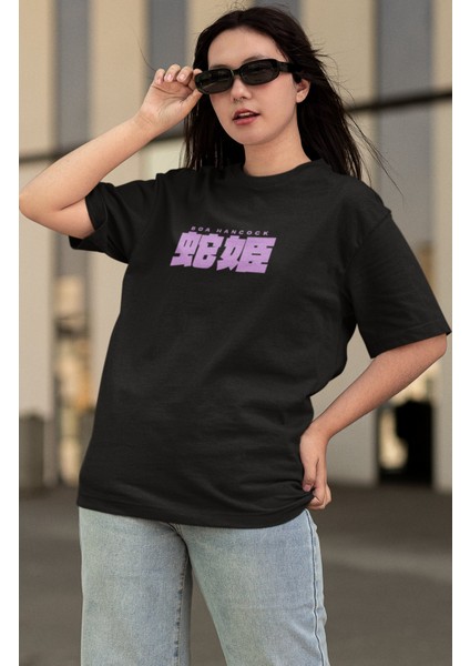 Oversize One Piece Boa Hancock Sırt Baskılı T-Shirt, Unisex Anime Baskılı Tişört