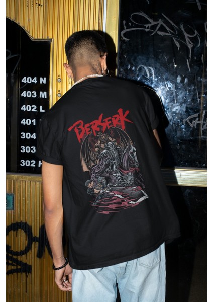 Unisex Sırt Baskılı Özel Tasarım Berserk Tişört, Oversize Anime Baskılı T-Shirt modelleri