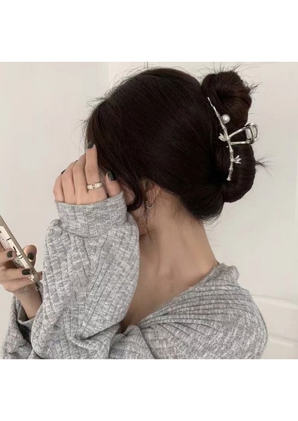K Metal Hollow Out Daire Aşk Kalp Yıldız Büyük Köpekbalığı Klip Kadınlar Kız Için Günlük Takı Sonbahar Kış Headdress Huanzhı Yenı Ins (Yurt Dışından)