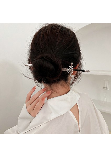 Gümüş Çin Punk Kılıç Şekilli Saç Sopa Gotik Firkete Moda Basit Modern Headdress Kafanın Arkası Pan Diy Saç Süsleme (Yurt Dışından) fırsatları