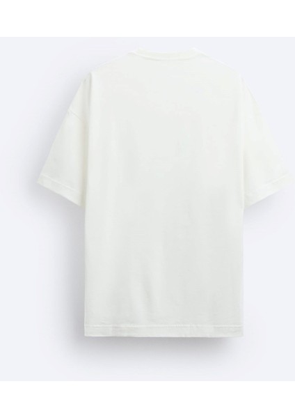 Bisiklet Yaka This Is Based On Real Life Story Baskılı Oversize Beyaz Erkek T-Shirt fırsatları