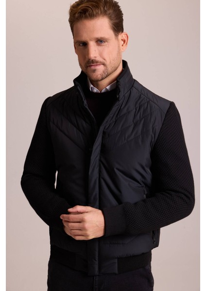 Erkek Siyah Slim Fit Kolu Trikolu Mont