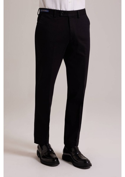 Erkek Siyah Düz Regular Fit Spor Kanvas Pantolon