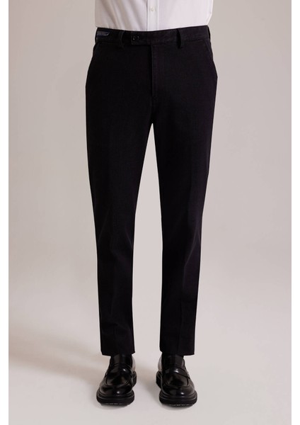 Erkek Siyah Düz Regular Fit Kot Pantolon