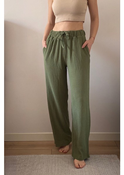 Krinkıl Kumaş Beli Lastlikli Cepli Bağcıklı Pantolon