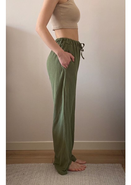 Krinkıl Kumaş Beli Lastlikli Cepli Bağcıklı Pantolon