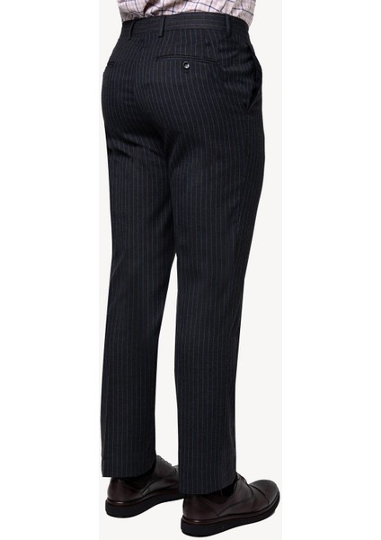 Erkek Füme Regular Fit Çizgili Kumaş Pantolon fırsatları
