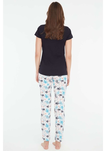 3852 Kadın Yuvarlak Yaka Pijama Takımı fiyatları