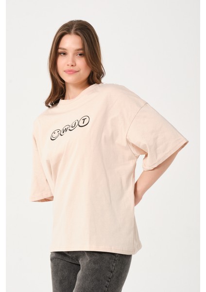 Unisex Bej Bisiklet Yaka Baskılı Oversize T-Shirt indirimleri