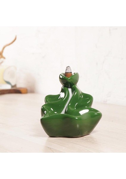 Zen Nehir Yeşil Tütsü Şelalesi (Geri Akış) Tütsülük