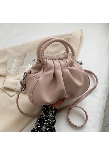 Bulut Retro Koltuk Altı Çantası Tek Omuz Messenger Kadın Çantası (Yurt Dışından) fiyatları