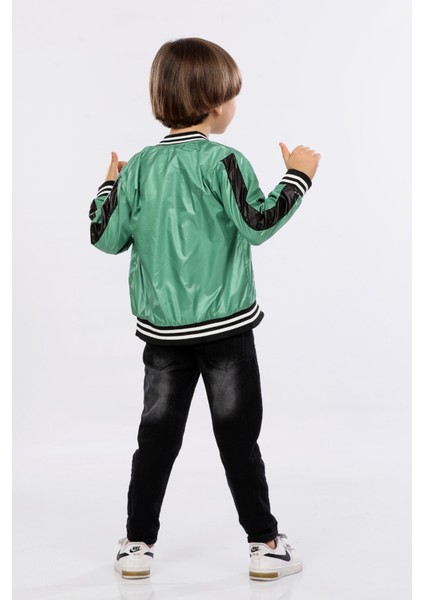 Erkek Çocuk Spor Ceket-Pantolon ve Tişört 3 Lü Takım HLK5060156