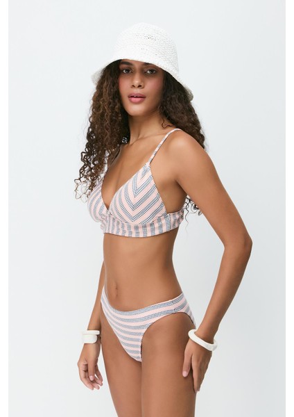 Üçgen Bikini Takım 3284 Somon/siyah fırsatları
