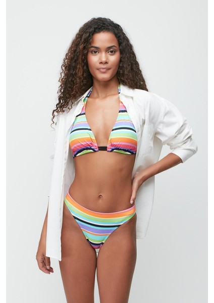 Etekli Üçgen Bikini Takım 3286 Çok Renkli