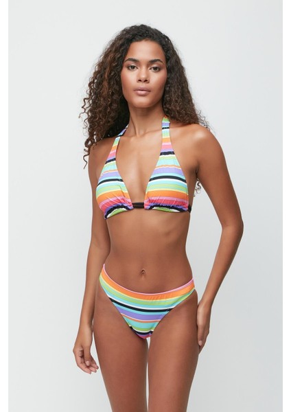 Etekli Üçgen Bikini Takım 3286 Çok Renkli