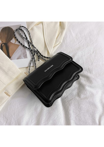 Retro Kadın Çantası 2023 Yeni Çanta Düz Renk Basit Moda Rahat Küçük Çanta Zincir Omuz Crossbody Küçük Kare Çanta (Yurt Dışından)