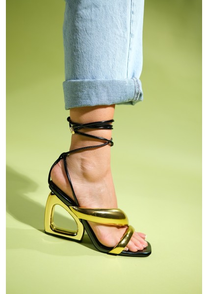 Creed Siyah Altın Bilekten Bağlamalı Kadın Topuklu Ayakkabı modelleri