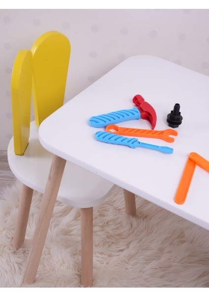 Montessori Çocuk Çalışma Masası Takımı: 1 Beyaz Masa & 1 Sarı Bunny Sandalye