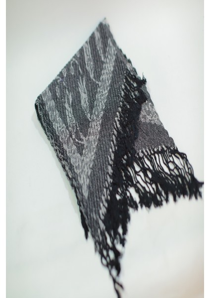 Gri Siyah Renkli Pamuk Viskon Desenli Şal Eşarp indirimleri