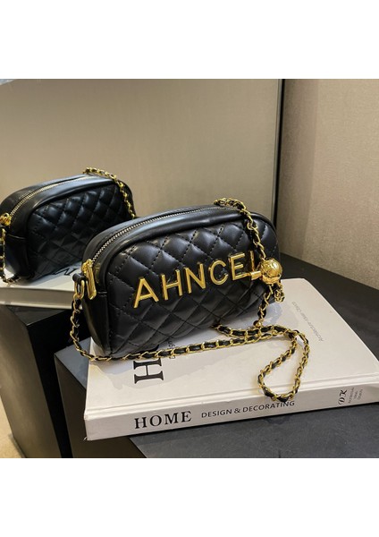 Xiaoxiangfeng Kadın Zincir Düz Renk Mektup Çok Yönlü Koltukaltı Omuz Yumuşak Küçük Çanta (Yurt Dışından)