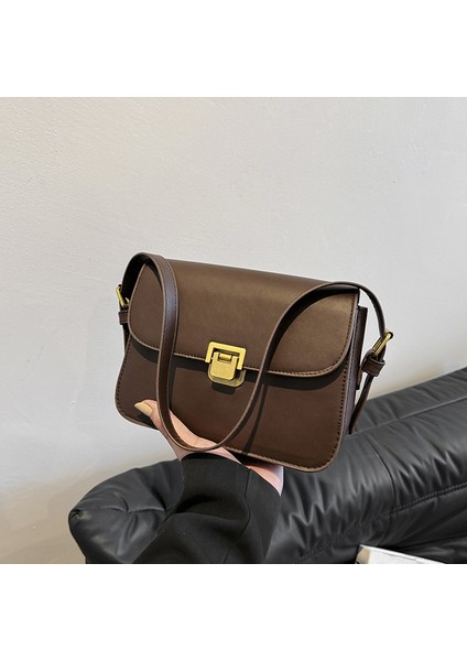 Mizaç Kadın Çantaları 2024 Yeni Stil Çok Yönlü Moda Basit Crossbody Çanta Retro Batı Tarzı Tek Omuz Küçük Kare Çanta (Yurt Dışından)
