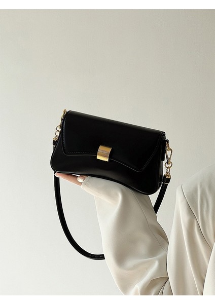Kadınlar Için Moda Retro Üst Düzey Crossbody Küçük Kare Çanta 2024 Yaz Yeni Stil Tek Omuz Çapraz Vücut Baget Çanta Koltuk Altı Çantası (Yurt Dışından)
