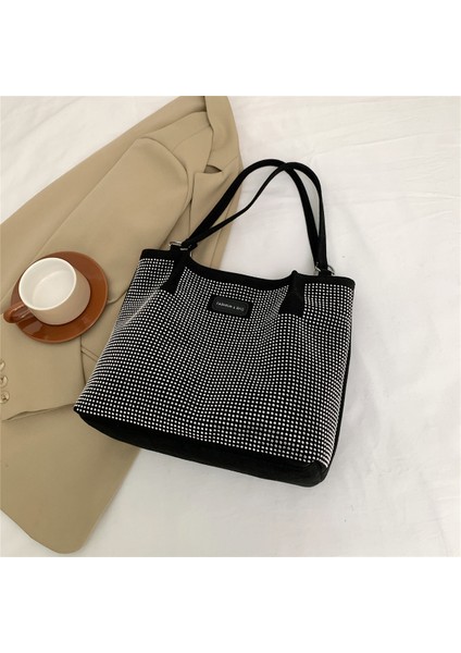 Popüler Parlak Elmas Kadın Çantası 2024 Ilkbahar ve Yaz Yeni Moda Tek Omuz Koltuk Altı Çantası Yabancı Stil Basit Rahat Crossbody Çanta (Yurt Dışından)